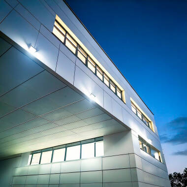 Image of Envirolight Eco 150W Daylight 5000K LED IP65 Floodlight