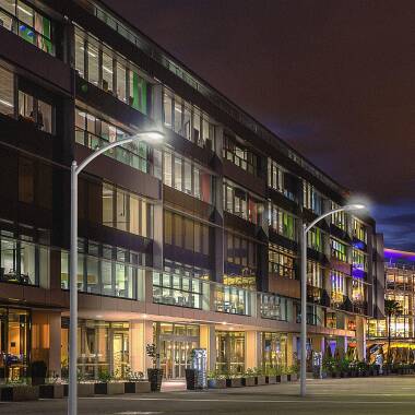 Image of PHILIPS CoreLine Malaga 30W Cool White LED II DM Street Light