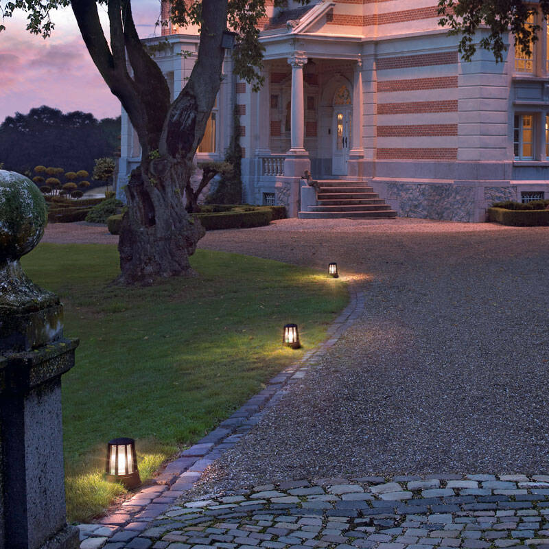 Image of SLV Cone Pedestal Light