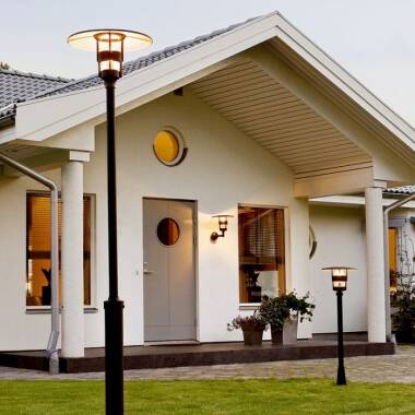 Konstsmide Freja Lamp Post