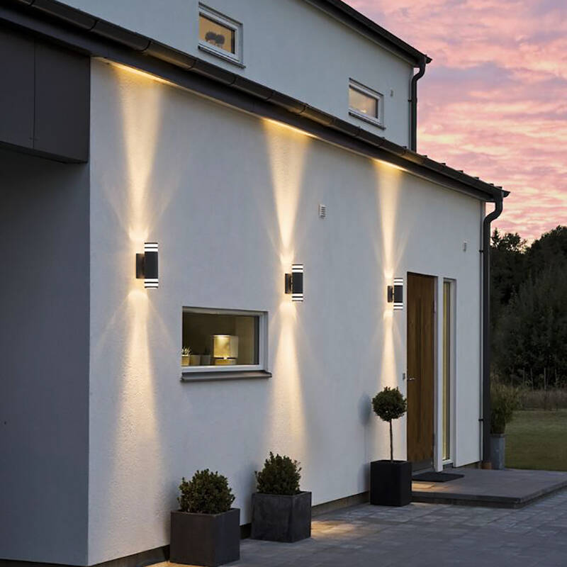 Image of Konstsmide Large Modena Glass Outdoor Up & Down Wall Light
