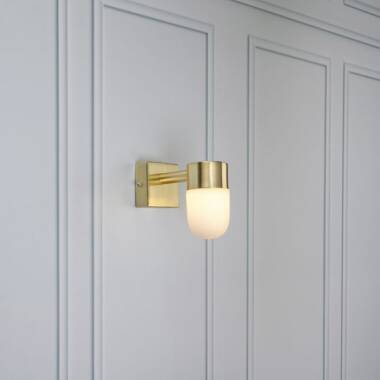 Menton Wall Light