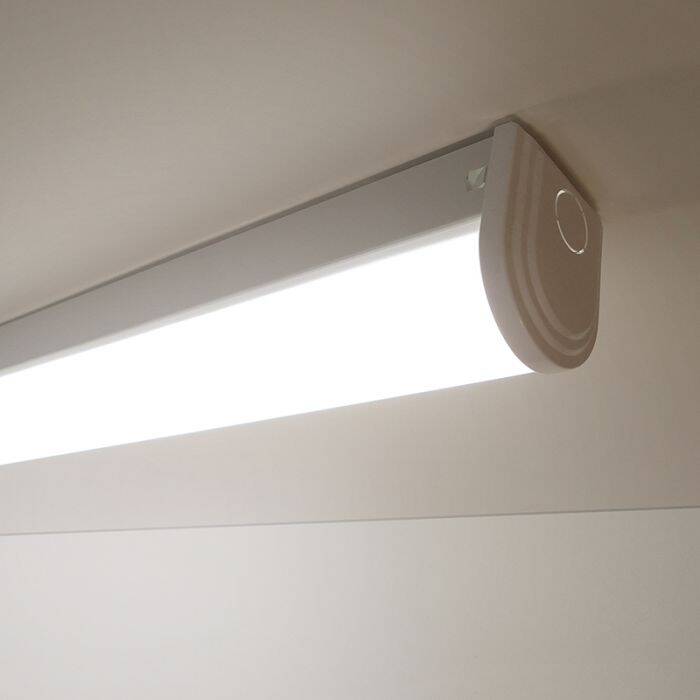 Image of Eterna Eco 18W Cool White LED Batten