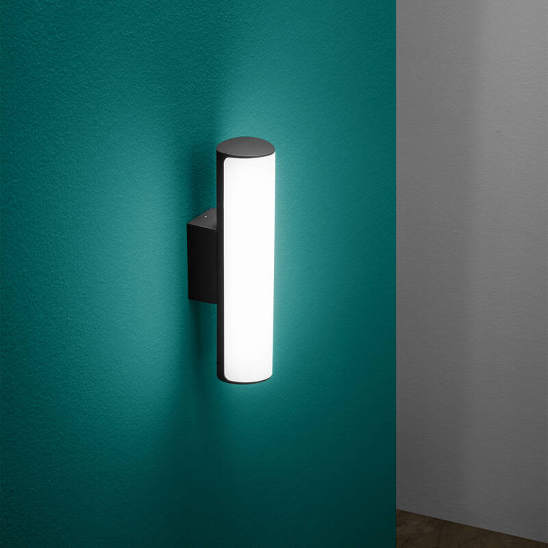 Image of Etere Cool White Outdoor LED Wall Light