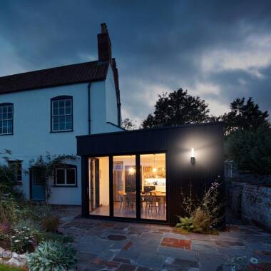 Image of Ledvance Endura Flare 8W Warm White LED Outdoor Wall Light