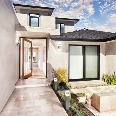 Image of Ledvance Endura Cube 5W Warm White LED Outdoor Wall Light