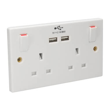 Axiom 13A 2 Gang Switched Socket with USB