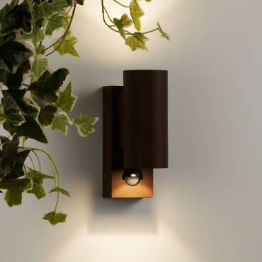 Image of Searchlight Chiltern LED Outdoor Wall Light with PIR Sensor