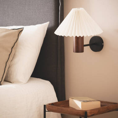 Image of Iluzzia Leonessa Wood Wall Light