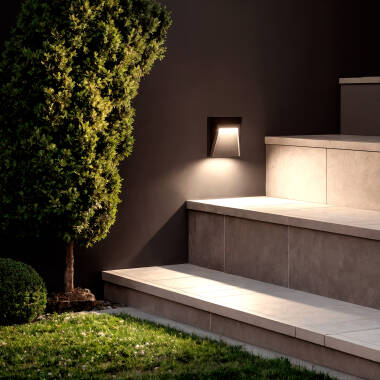 Image of Edit Clover LED Outdoor Wall Light