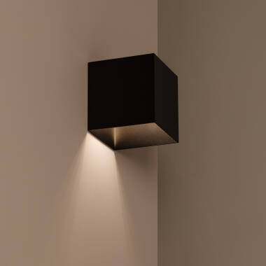 Image of Suri Rabat Solar LED Outdoor Wall Light with PIR Sensor