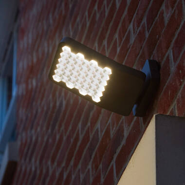 Image of Lutec Atlantis 24W 3200Lm Cool White LED IP54 Floodlight