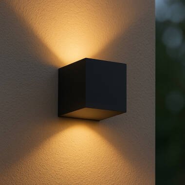 Edit Kos USB Rechargeable LED Outdoor Wall Light with PIR Sensor