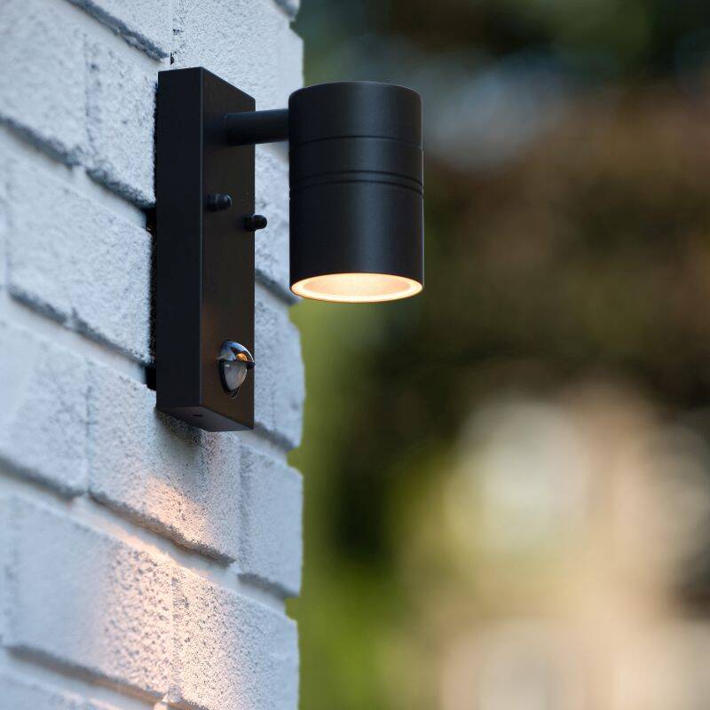 Image of Lucide Arne LED Outdoor Wall Light with PIR Sensor