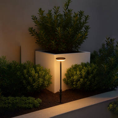 Image of Easyfit 12V Garden Lights - Hydrangea LED Outdoor Feature Stake Light