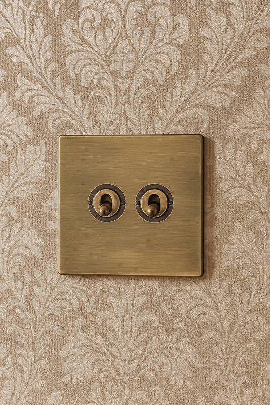 Image of Edit Hartland Screwless 2 Gang Two Way Toggle Switch