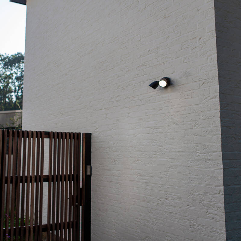 Image of Lutec Shrimp 23.5W 1700Lm Cool White LED IP54 Floodlight