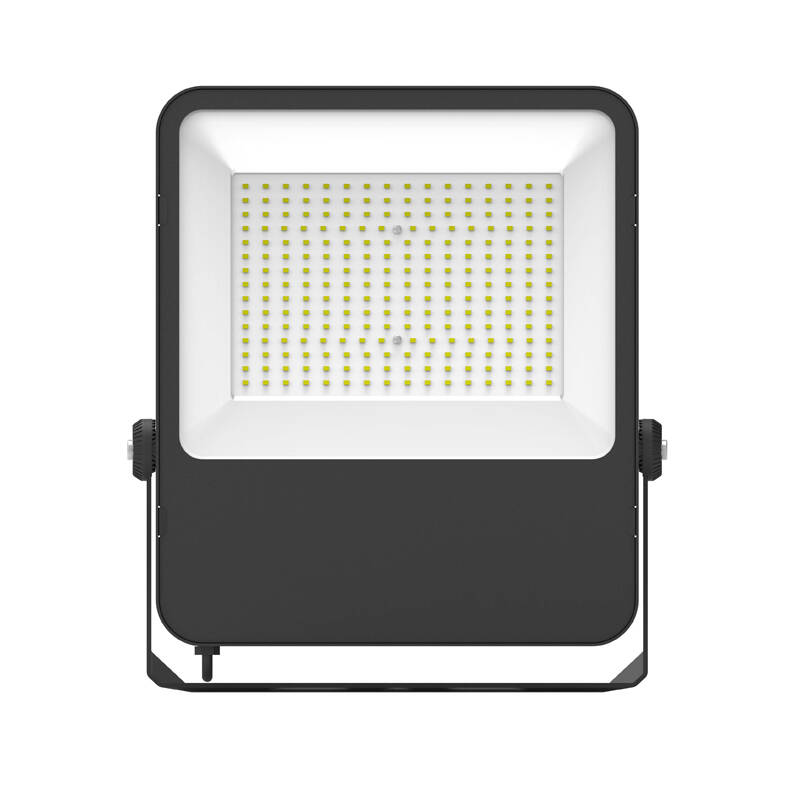 Image of Bell Skyline Slim 200W 24000Lm Cool White LED IP65 Floodlight