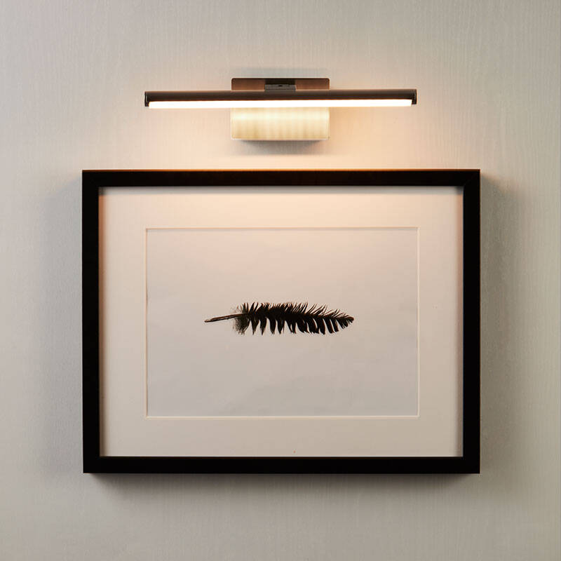 Image of Edit Slimline 197 USB Rechargeable LED Touch Picture Light