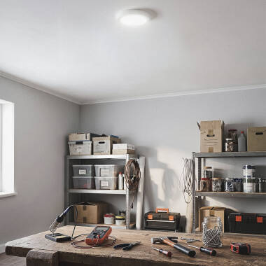 Image of 18W Round Daylight LED Flush Ceiling Light D220 mm