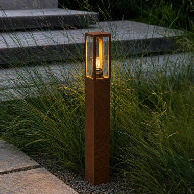 Edit Blaze 600 Outdoor Post Light
