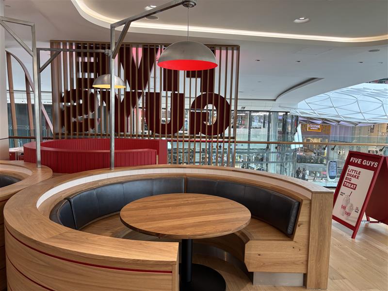 Five Guys Showcase 3